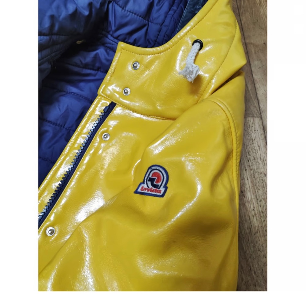 Invicta Yellow Patent Rain Jacket/Coat Size 42FR US 6 - Picture 2 of 8